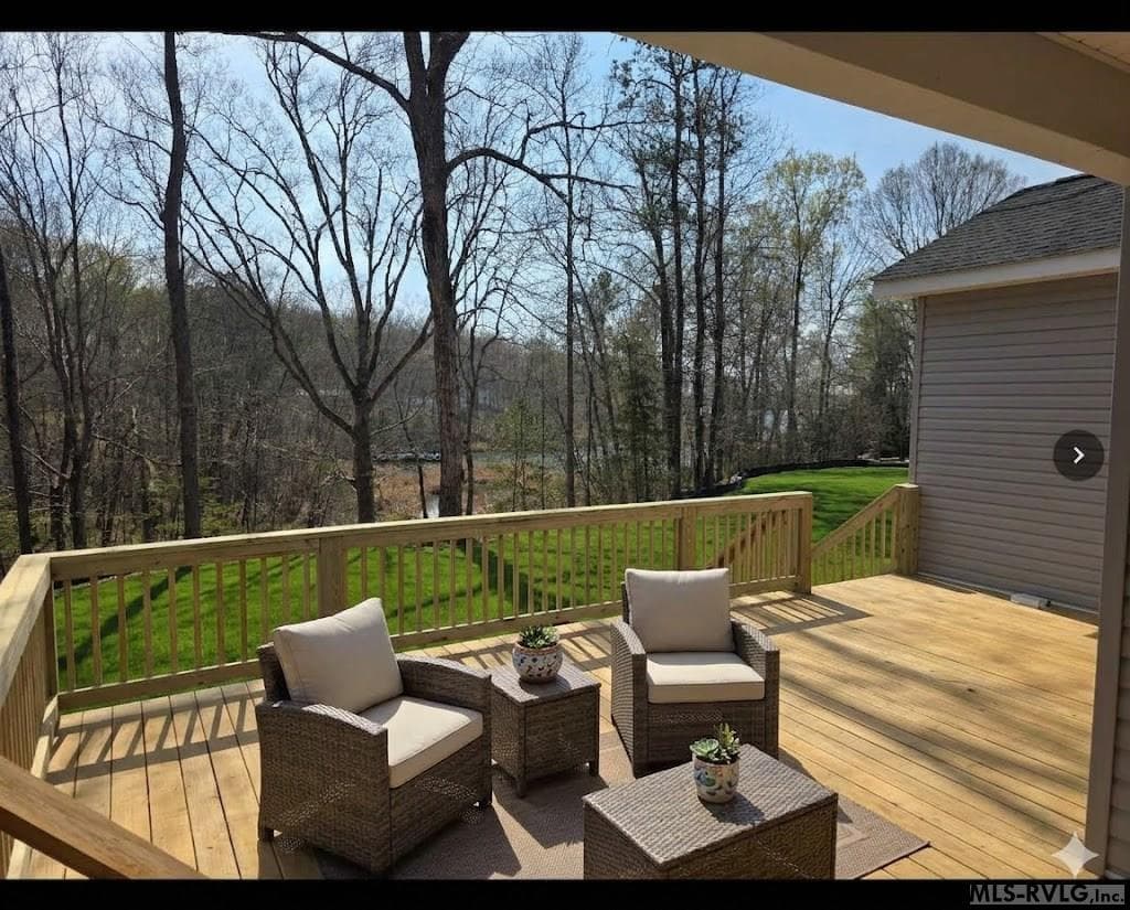 128 Portside, Bracey VA 23919 photo 3