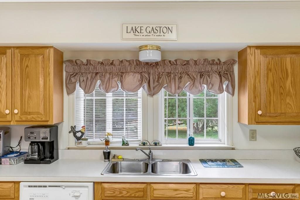 Modular-Off Frame,Residential/Vacation at 48 Longwood Drive, Bracey VA 23919, Bracey, photo 27 of 49