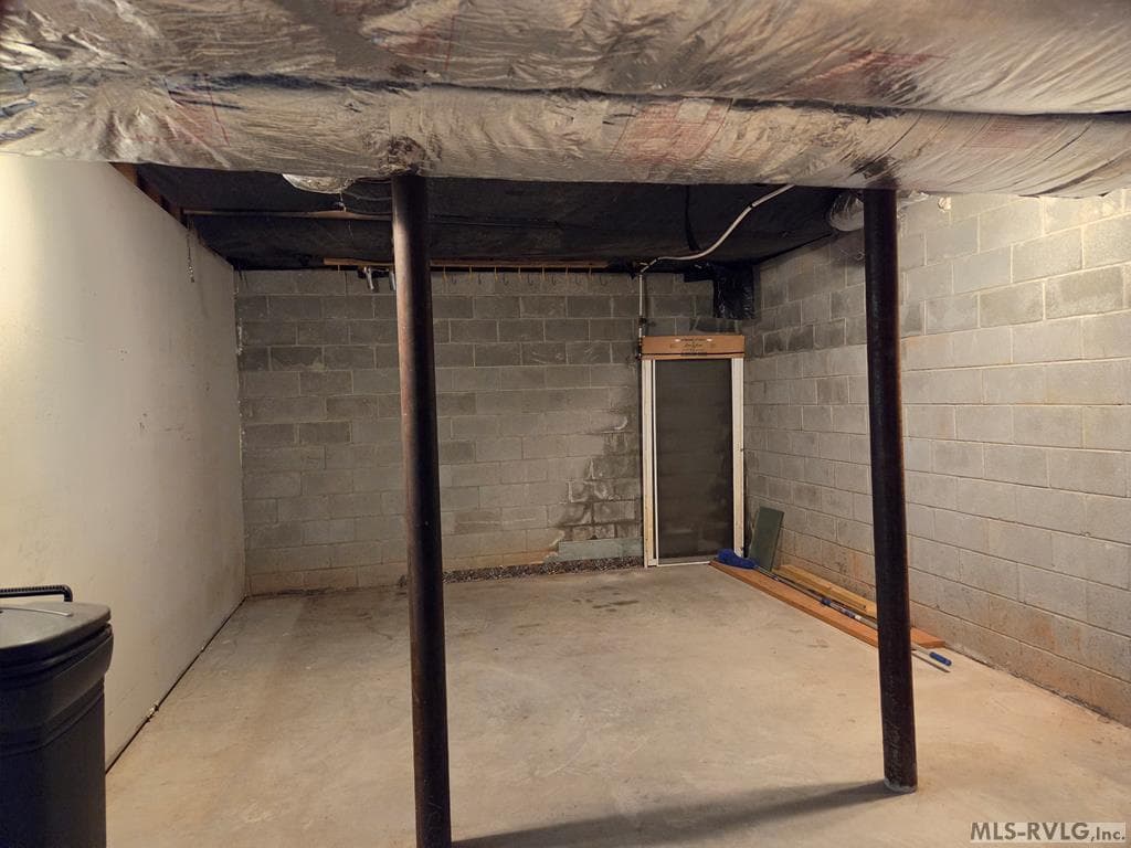BASEMENT D
