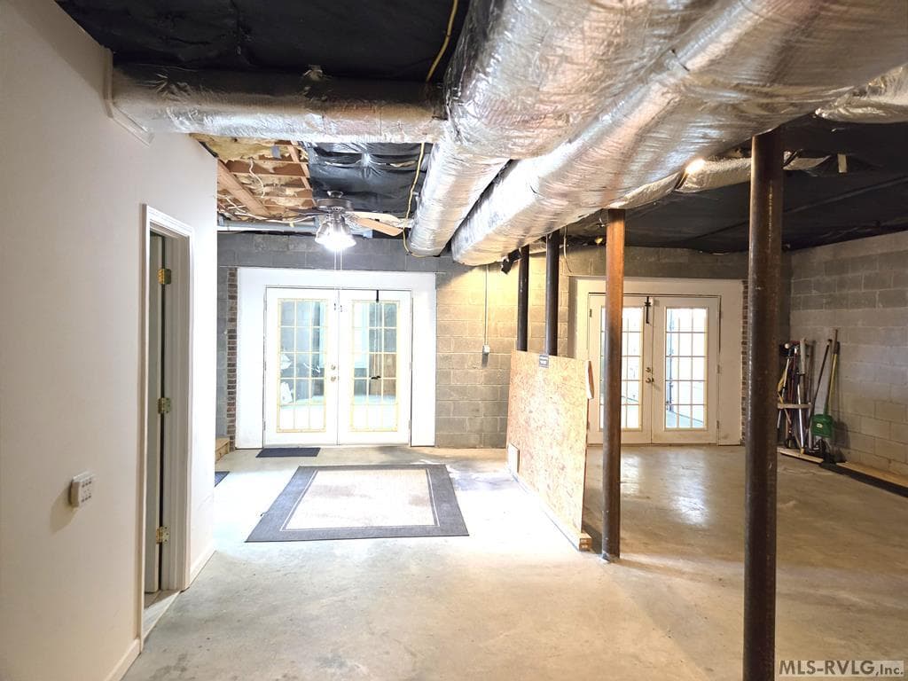 BASEMENT E