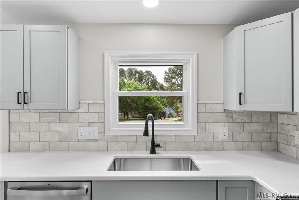 Elegant Countertops and Backsplash