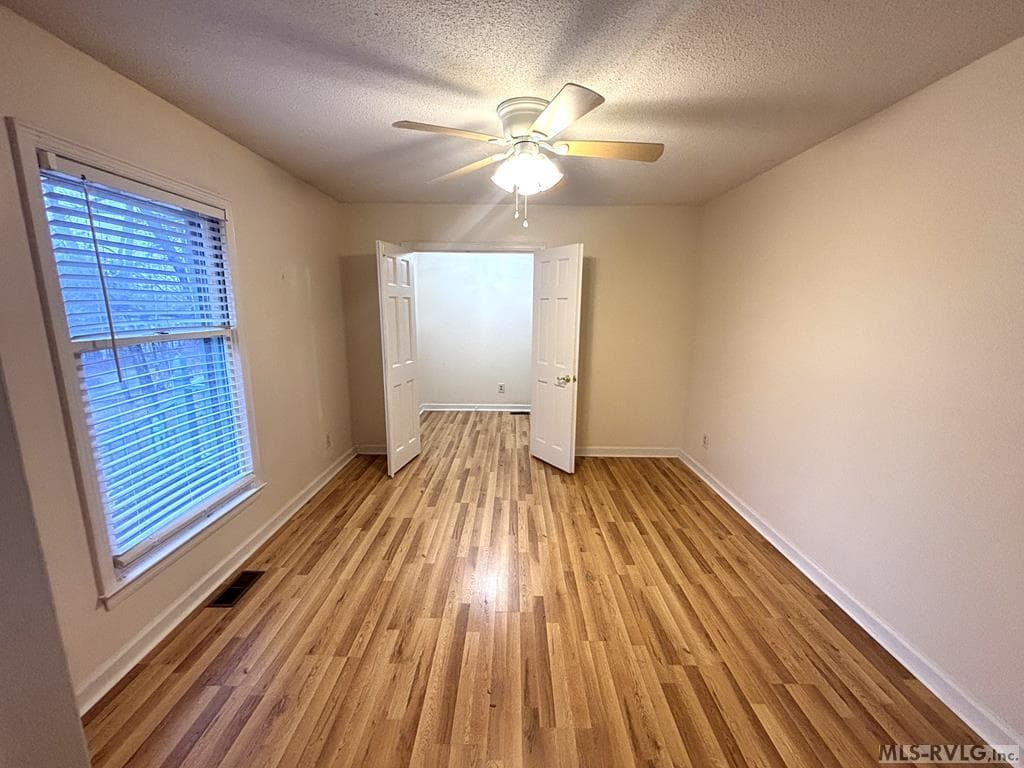215 Lakeview Drive, Roanoke Rapids NC 27870 photo 17
