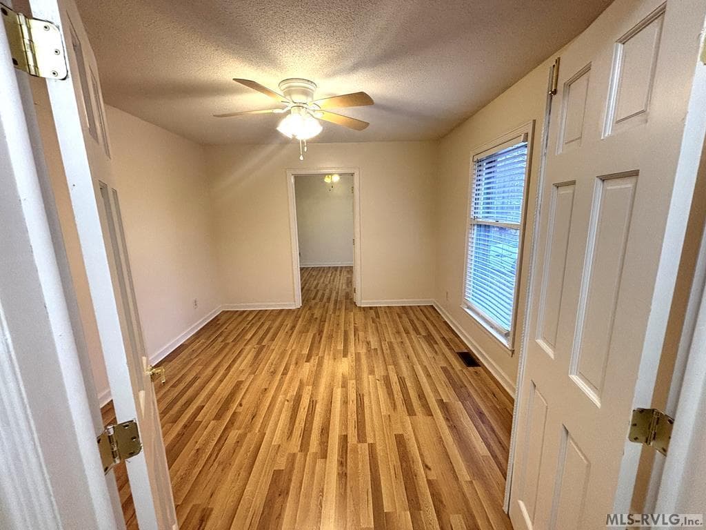 215 Lakeview Drive, Roanoke Rapids NC 27870 photo 16