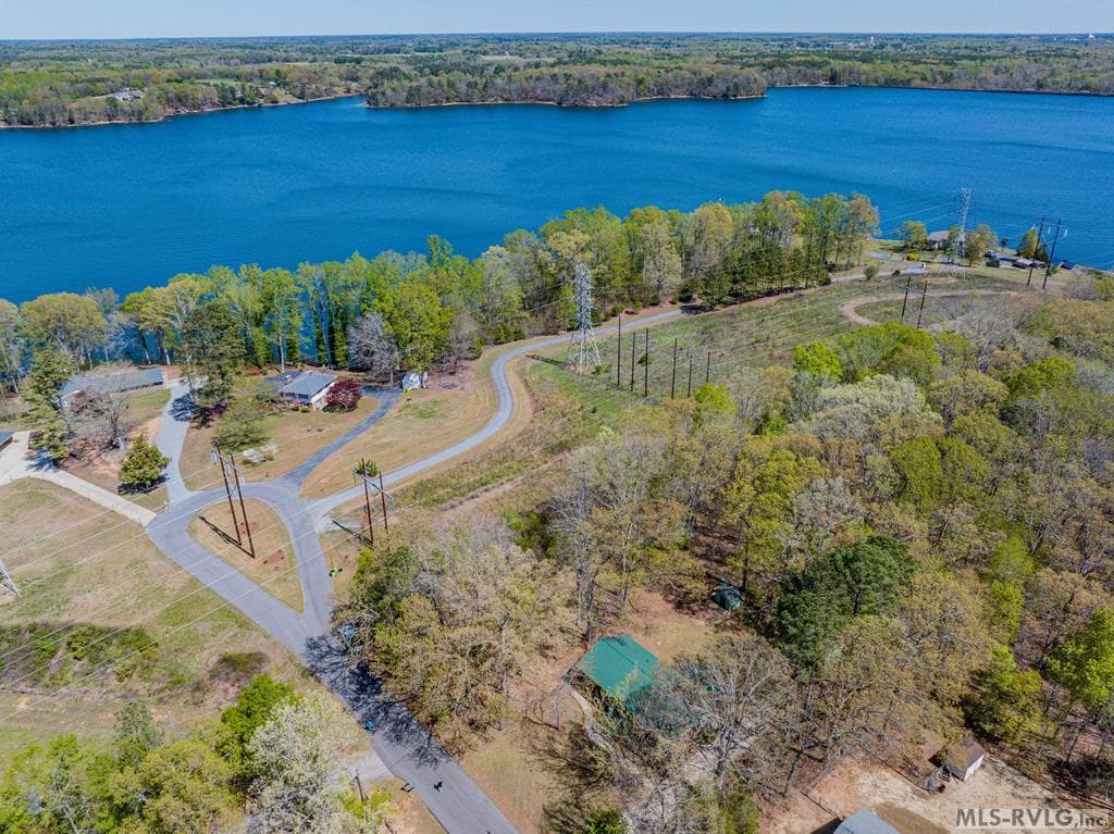 215 Lakeview Drive, Roanoke Rapids NC 27870 photo 66