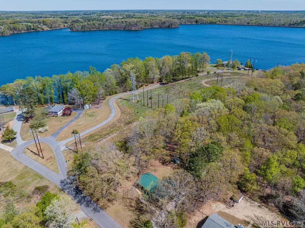 215 Lakeview Drive, Roanoke Rapids NC 27870 photo 65