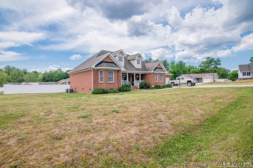 14 Canterbury Ct, Roanoke Rapids NC 27870 photo 29