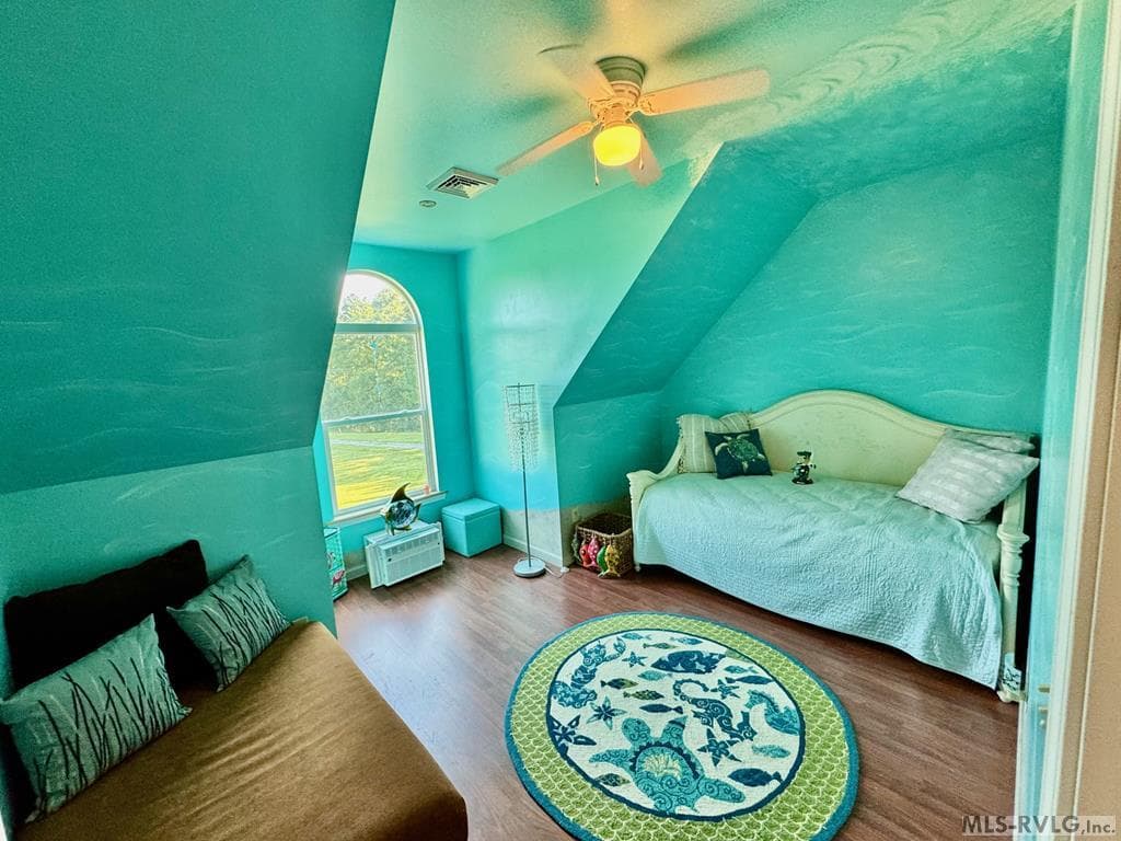 Guest Room 1 - 285 Brady Way, Clarksville VA 23927, Clarksville