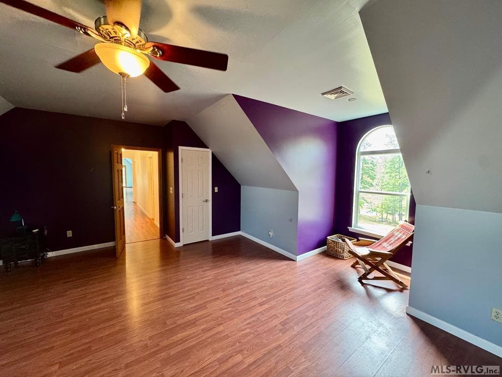 Guest Room - 285 Brady Way, Clarksville VA 23927, Clarksville