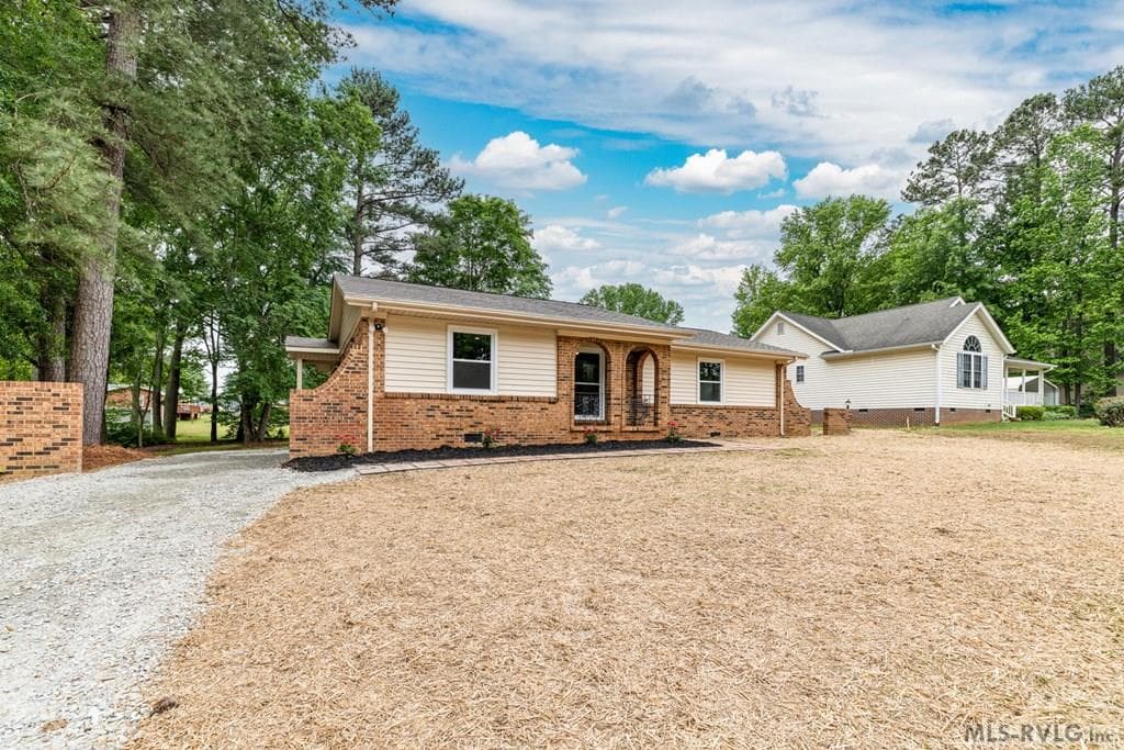 730 Hite Street, South Hill VA 23970 photo 31