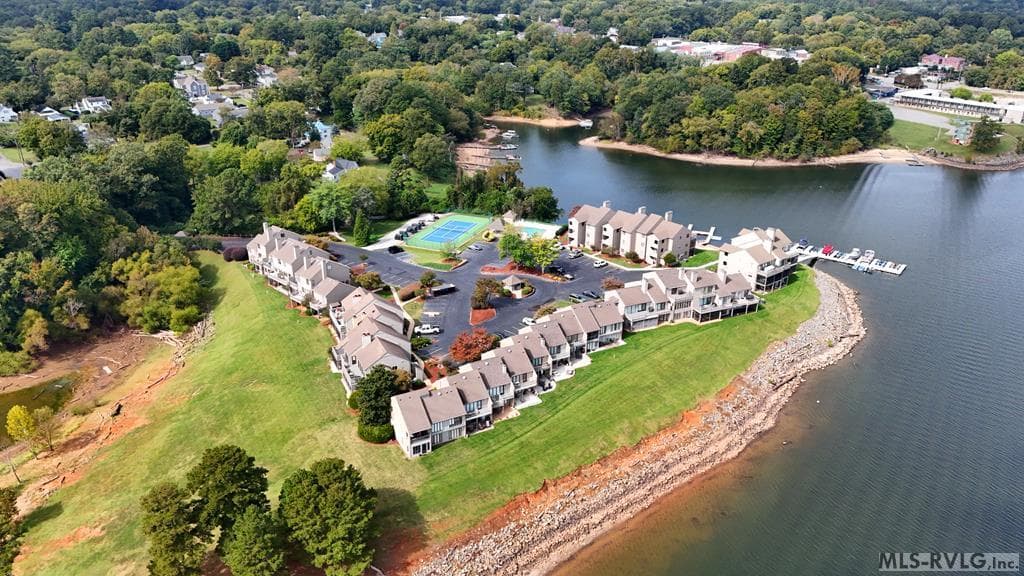 The Moorings