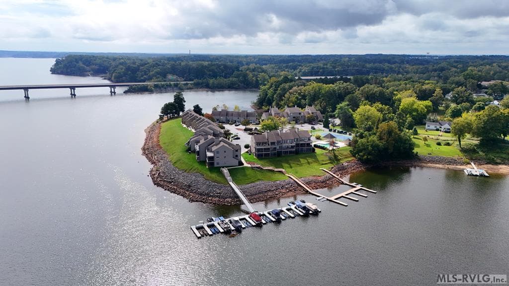 The Moorings