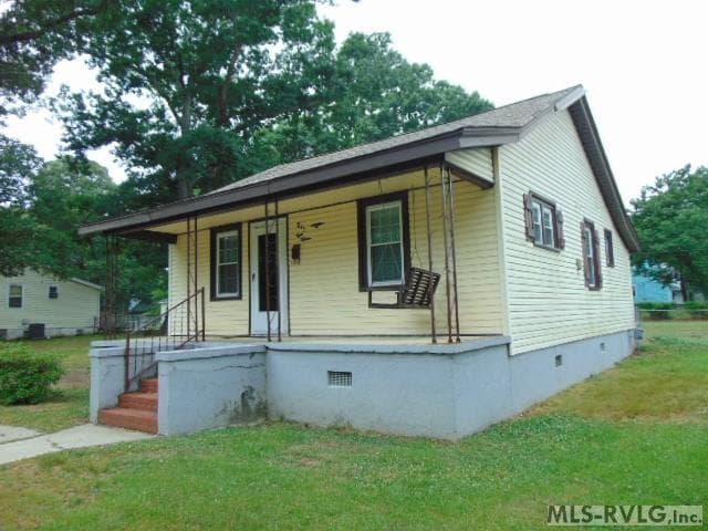 815 Franklin St, Roanoke Rapids NC 27870 photo 2