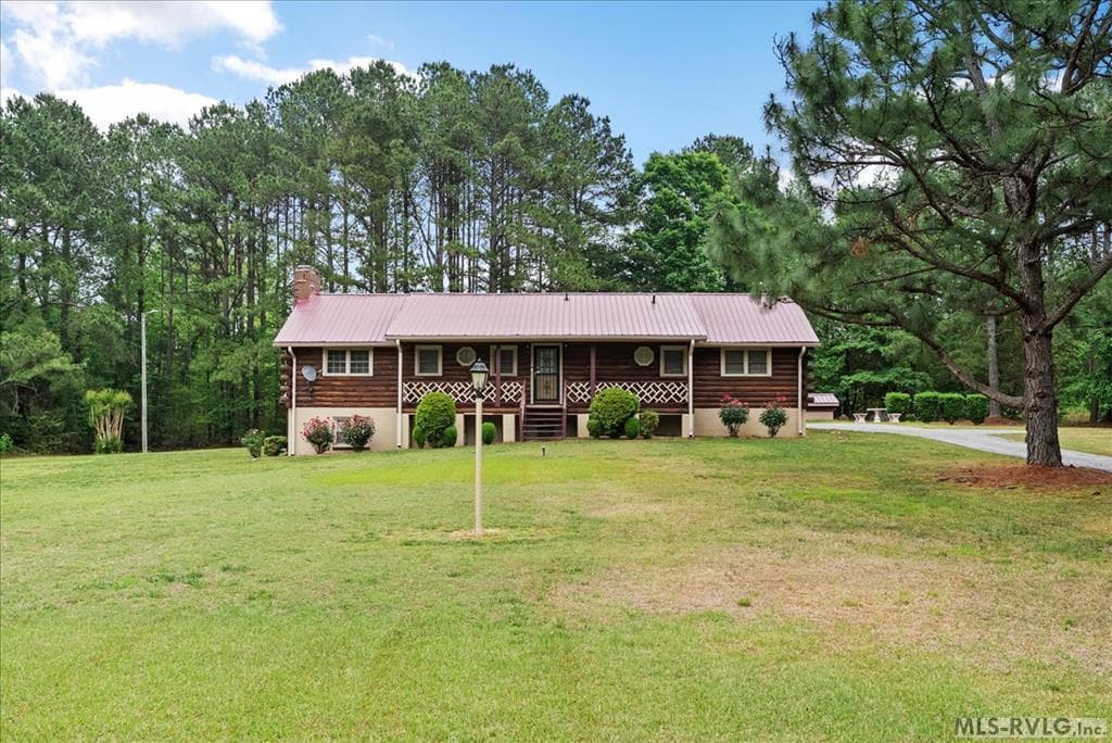 724 Weavers Chapel Road, Littleton NC 27850