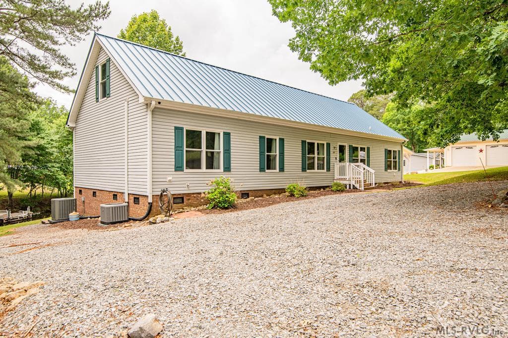 287 Moncure Lane, Henrico NC 27842 photo 2