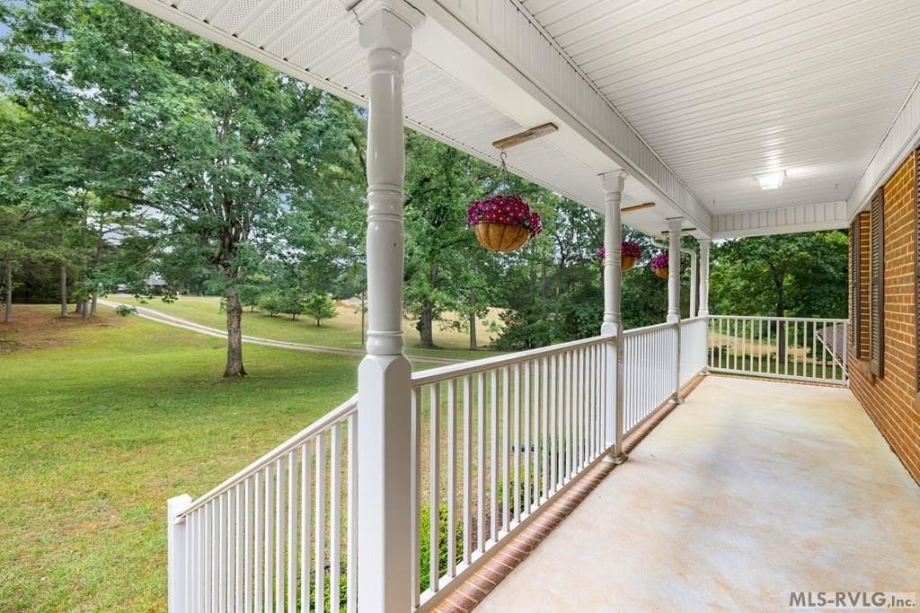 2041 Trinity Church Rd, South Hill VA 23970 photo 10