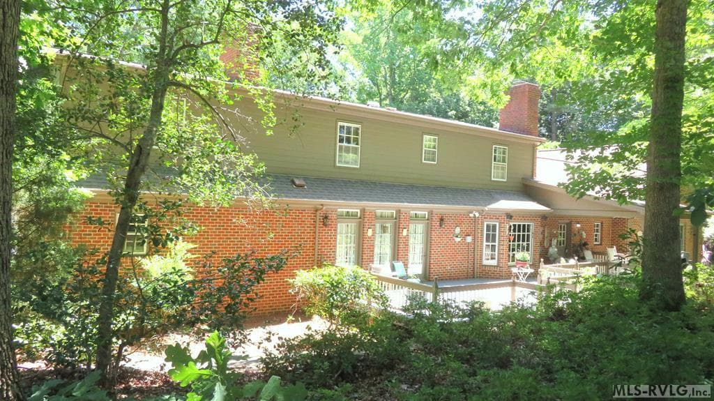 218 Old Farm Road, Roanoke Rapids NC 27870 photo 2