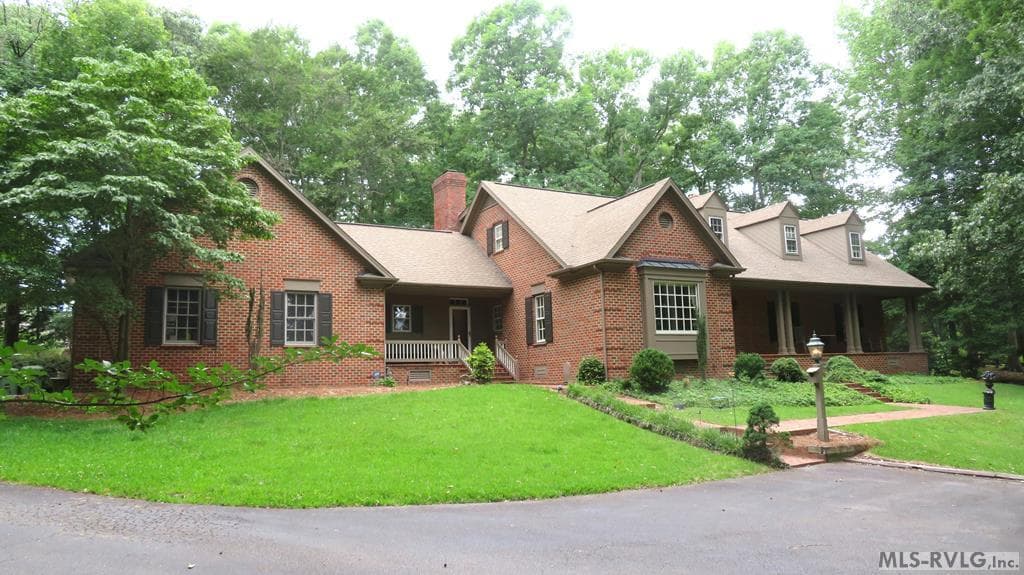 218 Old Farm Road, Roanoke Rapids NC 27870