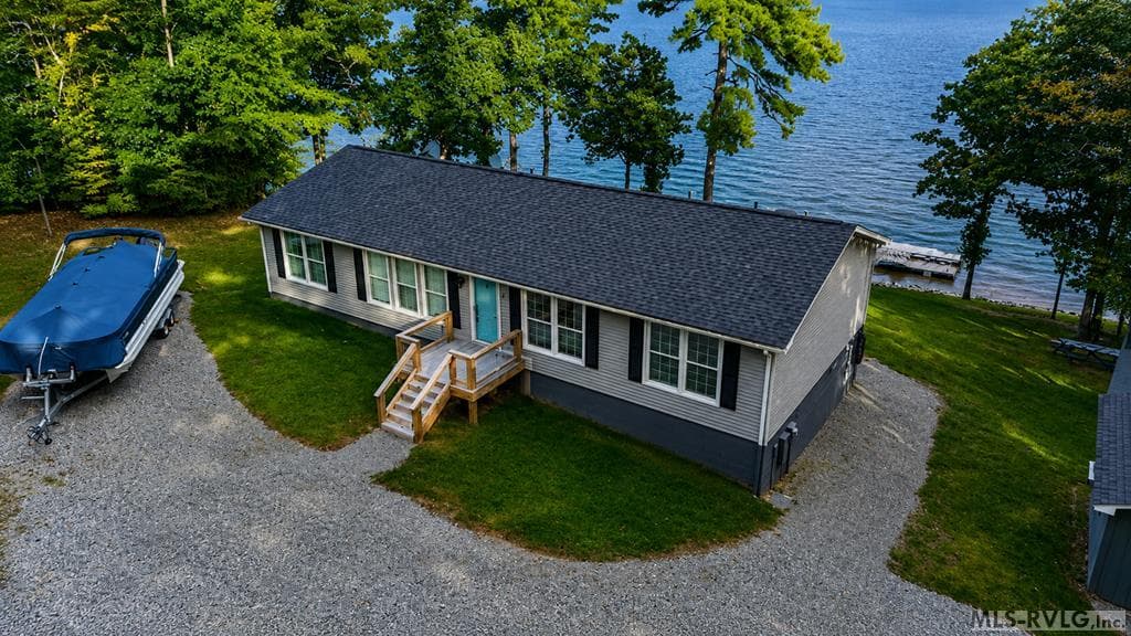 216 Lakeside Dr., Buffalo Junction VA 24529