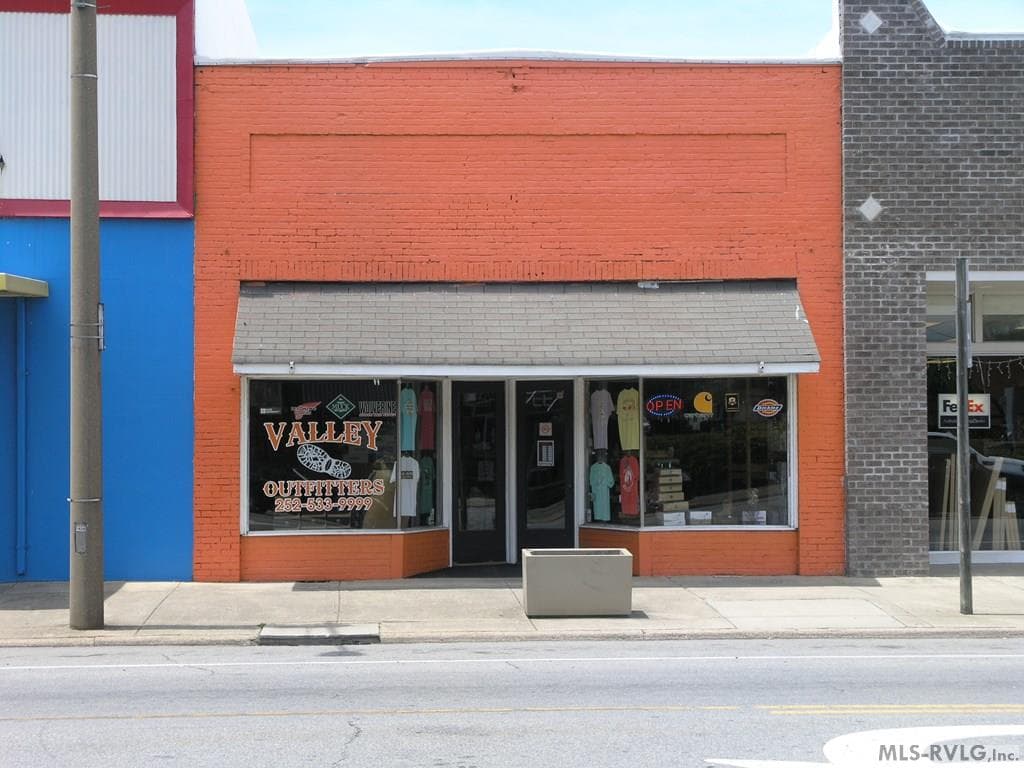 923 Roanoke Avenue, Roanoke Rapids NC 27870 photo 10