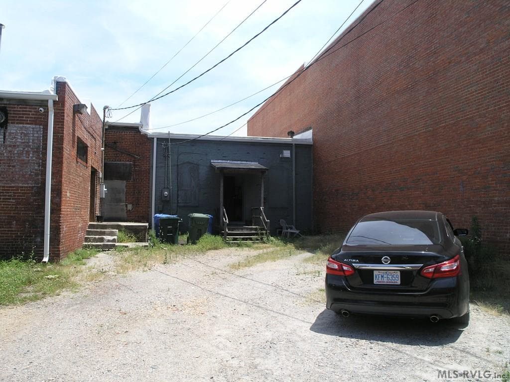 923 Roanoke Avenue, Roanoke Rapids NC 27870 photo 21
