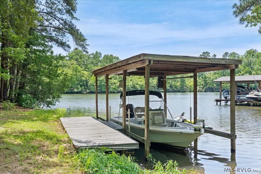 960 Poplar Creek Road, Bracey VA 23919