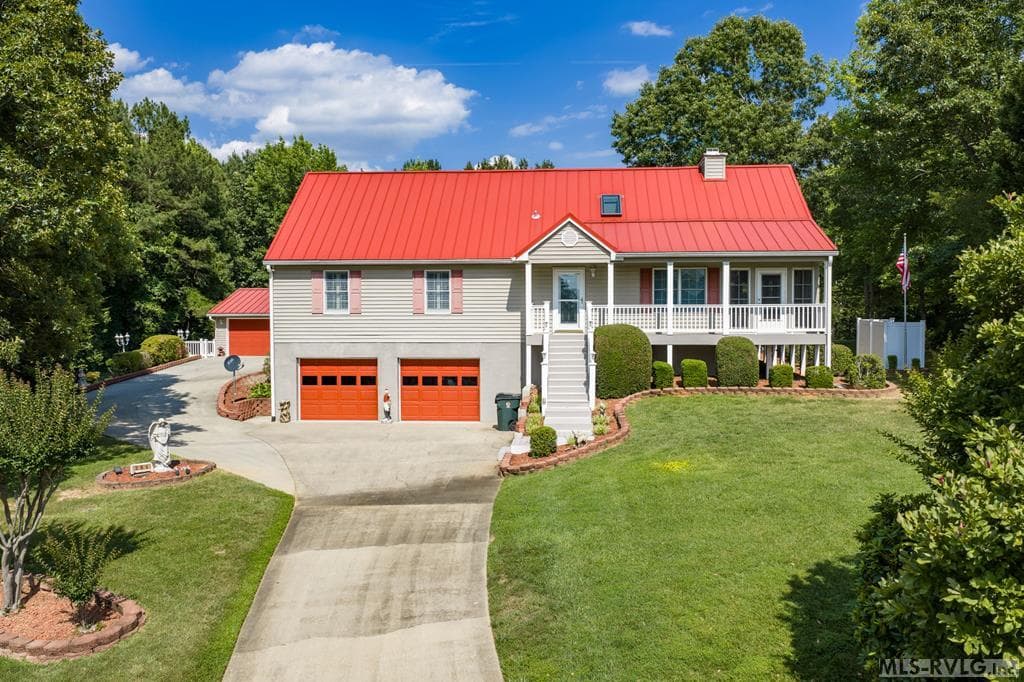 284 Woodhaven Ln, Henrico NC 27842