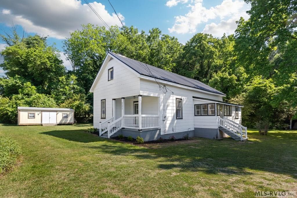 121 Macon Embro Rd, Macon VA 23505 photo 3