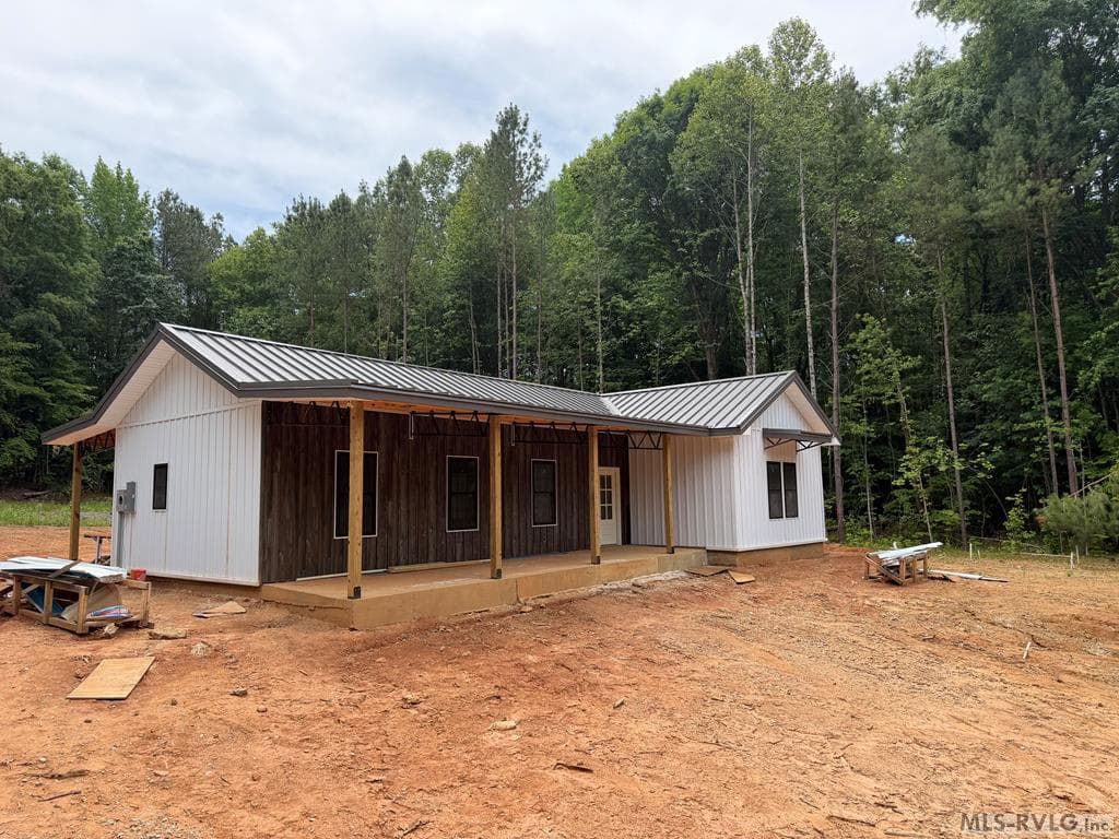162 Marina Road, Bracey VA 23919