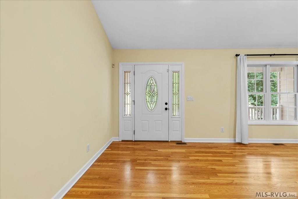 162 Country Blvd, Bracey VA 23919 photo 6