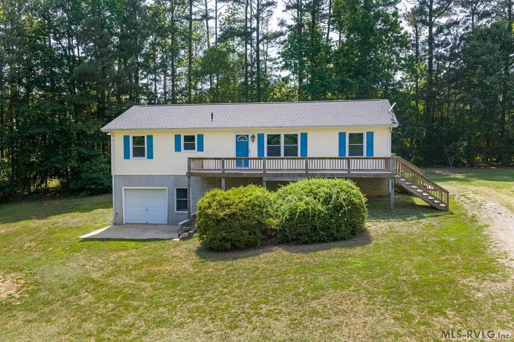 113 Parkside Ct, Littleton NC 27850 photo 2