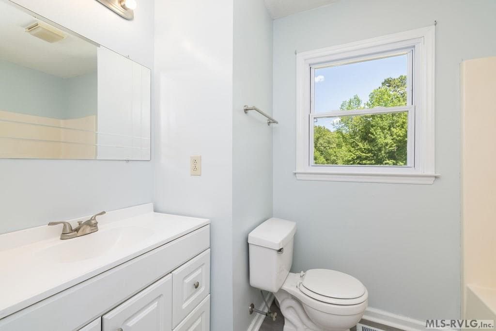 113 Parkside Ct, Littleton NC 27850 photo 12