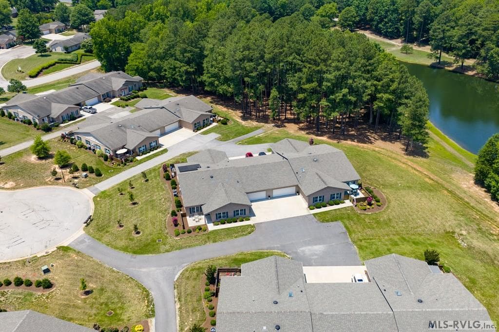 140 Reed Circle, South Hill VA 23970 photo 4