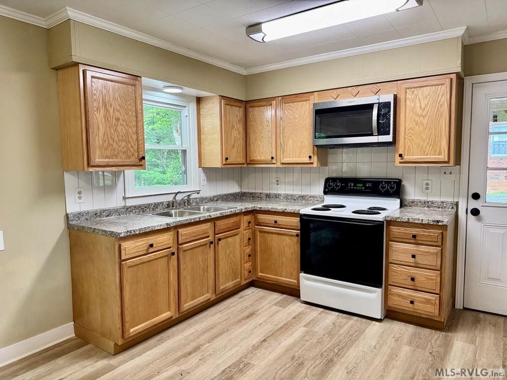 268- Kitchen