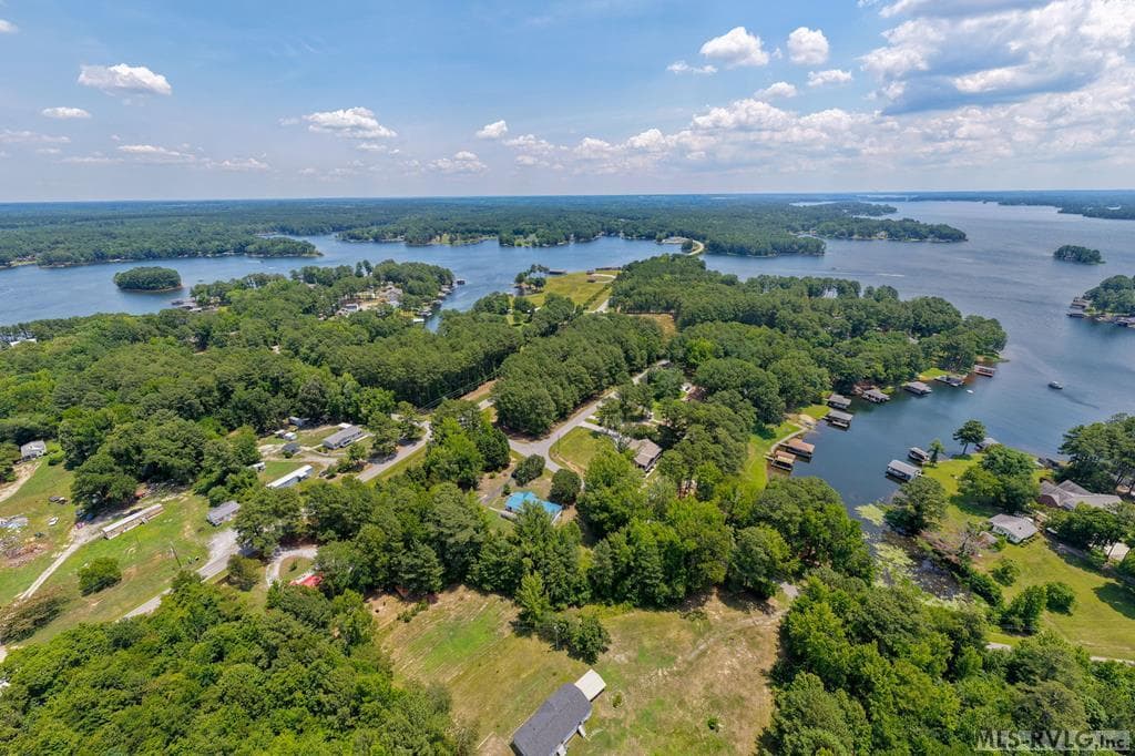 124 Pineview Drive, Henrico NC 27842