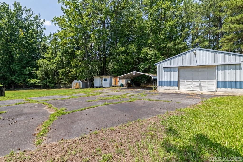 124 Pineview Drive, Henrico NC 27842 photo 9