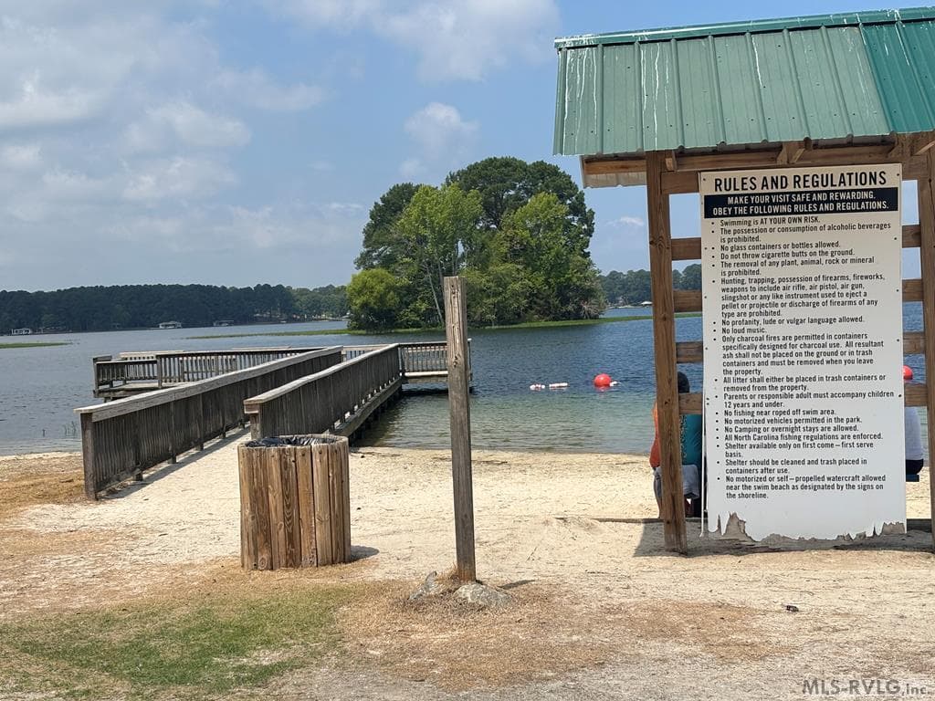 Lake Gaston Day Use Park