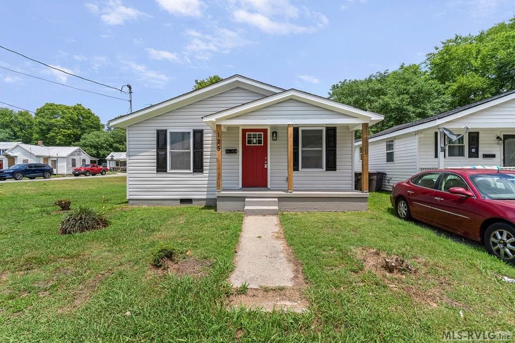 125 Harris, Emporia VA 23847 photo 2
