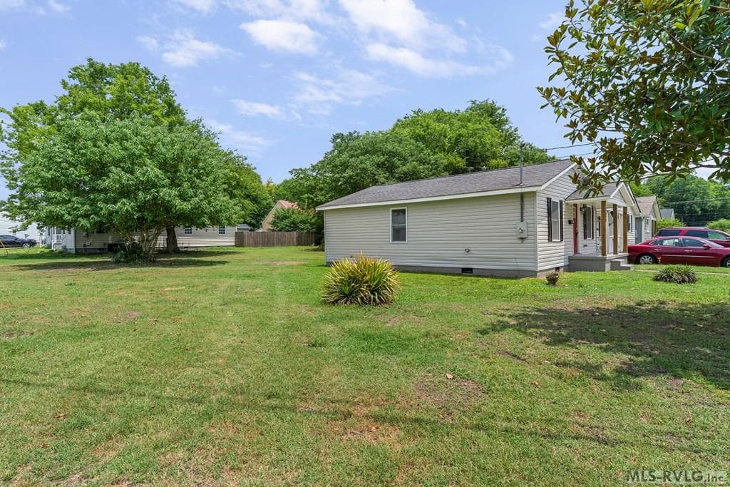 125 Harris, Emporia VA 23847 photo 3
