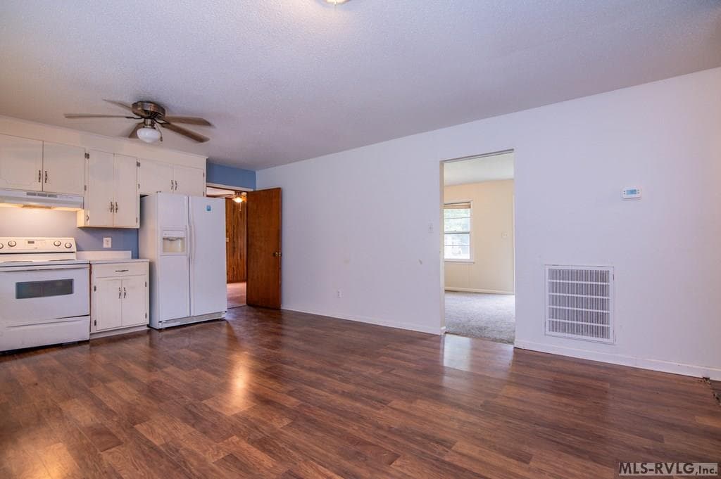 194 Lee Lane Rd, Roanoke Rapids NC 27870 photo 3