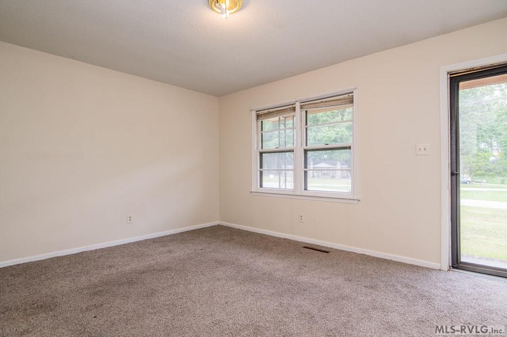 194 Lee Lane Rd, Roanoke Rapids NC 27870 photo 5