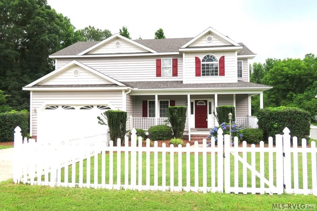 1111 E. 7th. Street, Roanoke Rapids NC 27870