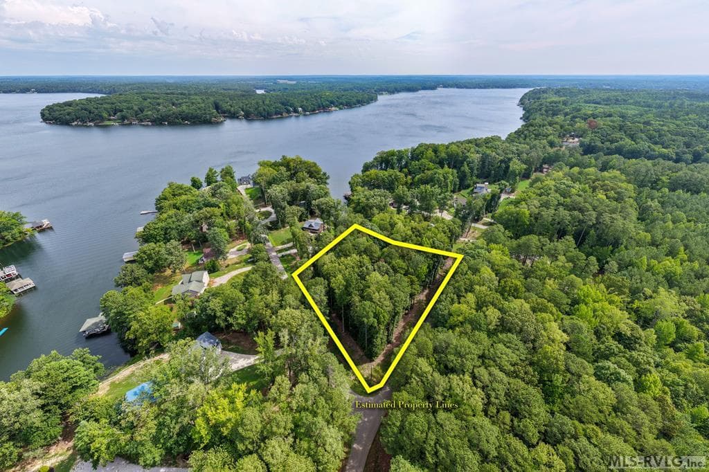 21 Rocky Branch Circle, Macon NC 27551