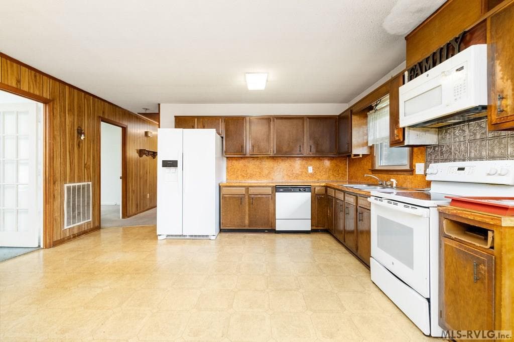 927 Faulcon Rd, Littleton NC 27850 photo 7