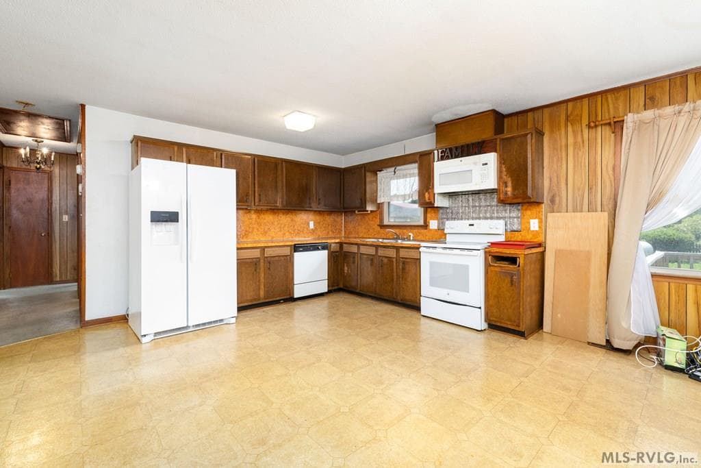 927 Faulcon Rd, Littleton NC 27850 photo 4