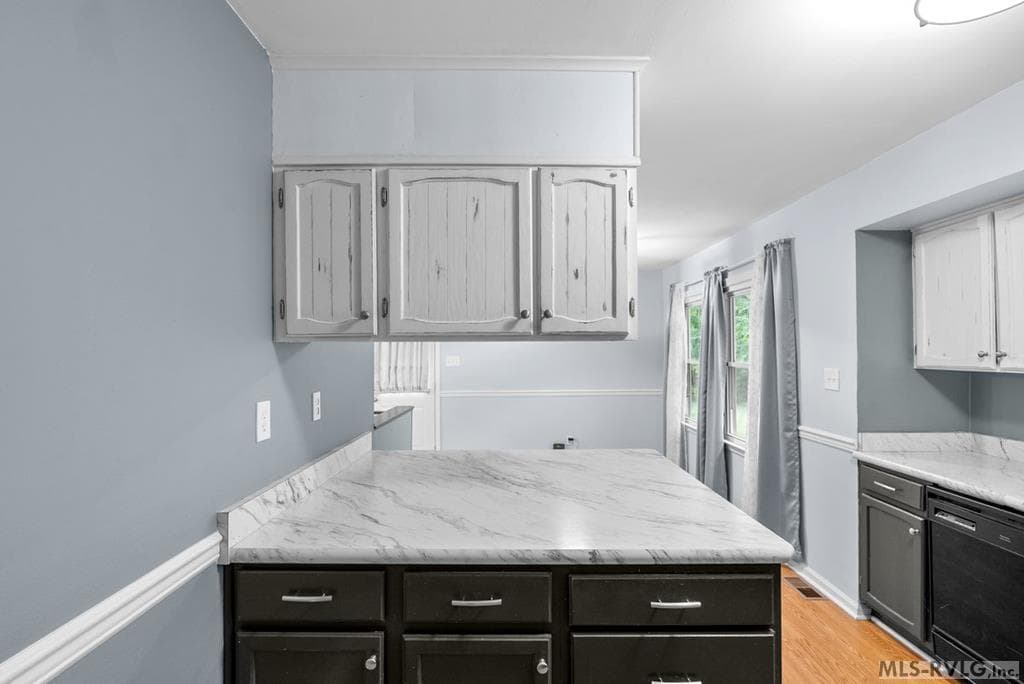 404 Benton Street, South Hill VA 23970 photo 16