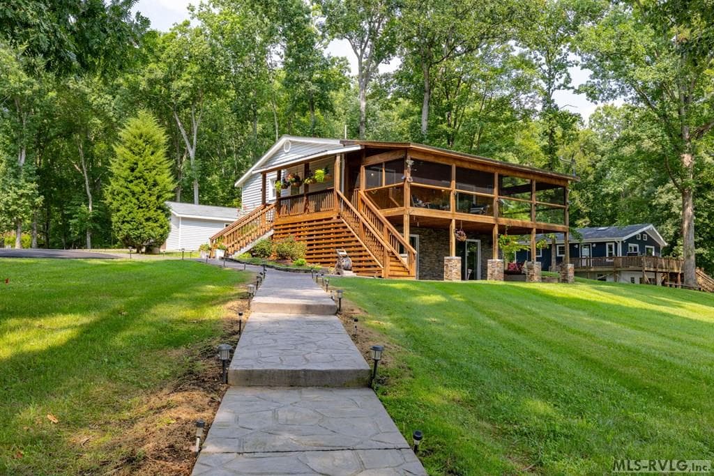 Residential/Vacation at 118 Paradise Pt, Macon NC 27551, Macon, photo 6 of 68