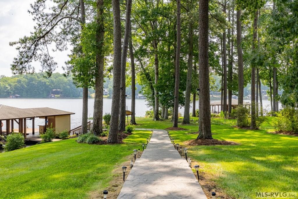 Residential/Vacation at 118 Paradise Pt, Macon NC 27551, Macon, photo 46 of 68