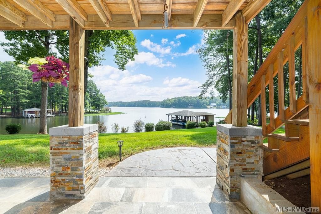 Residential/Vacation at 118 Paradise Pt, Macon NC 27551, Macon, photo 43 of 68