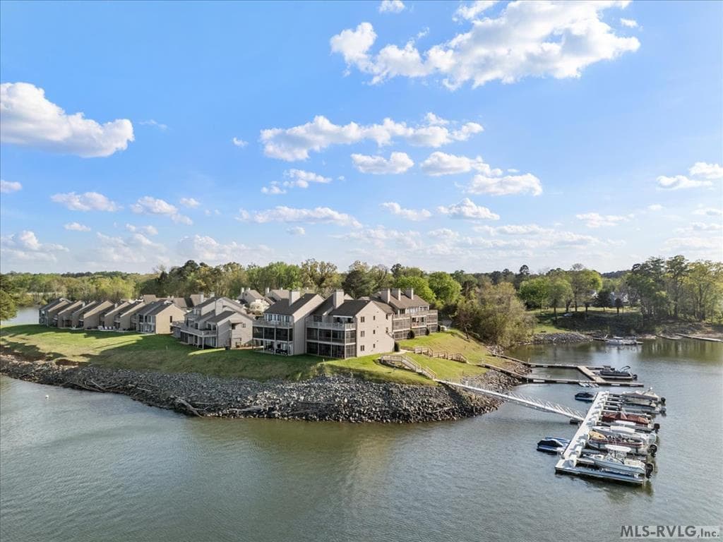 60 The Moorings, Clarksville VA 23927