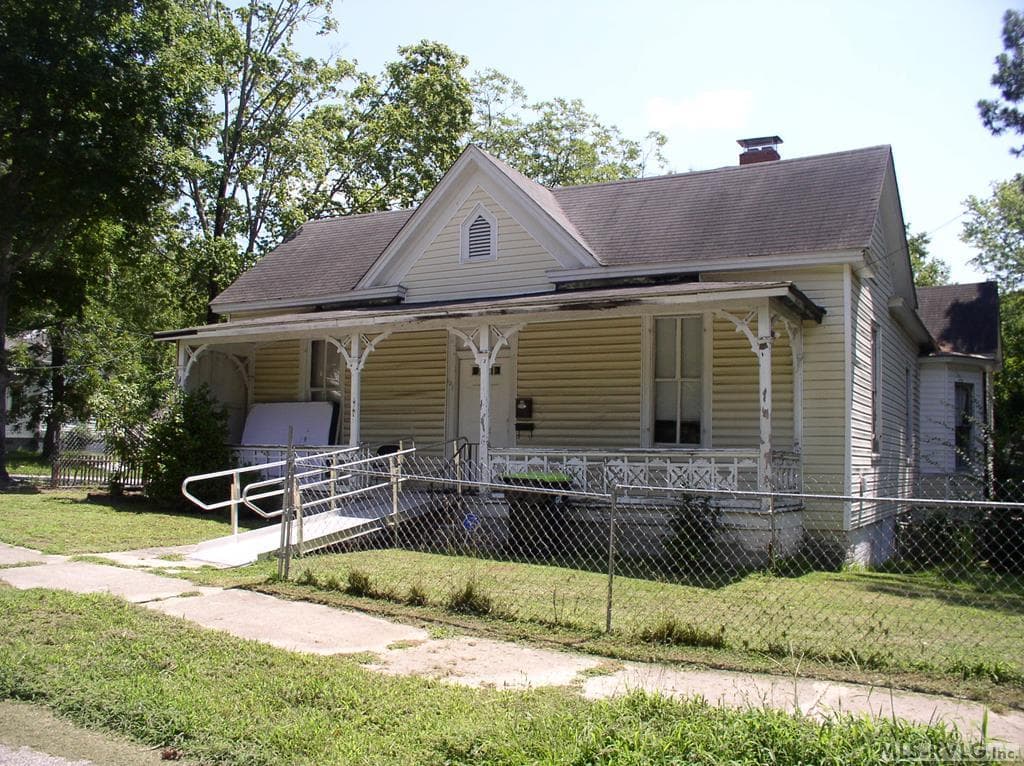 332 Rowland Street, Henderson NC 27536